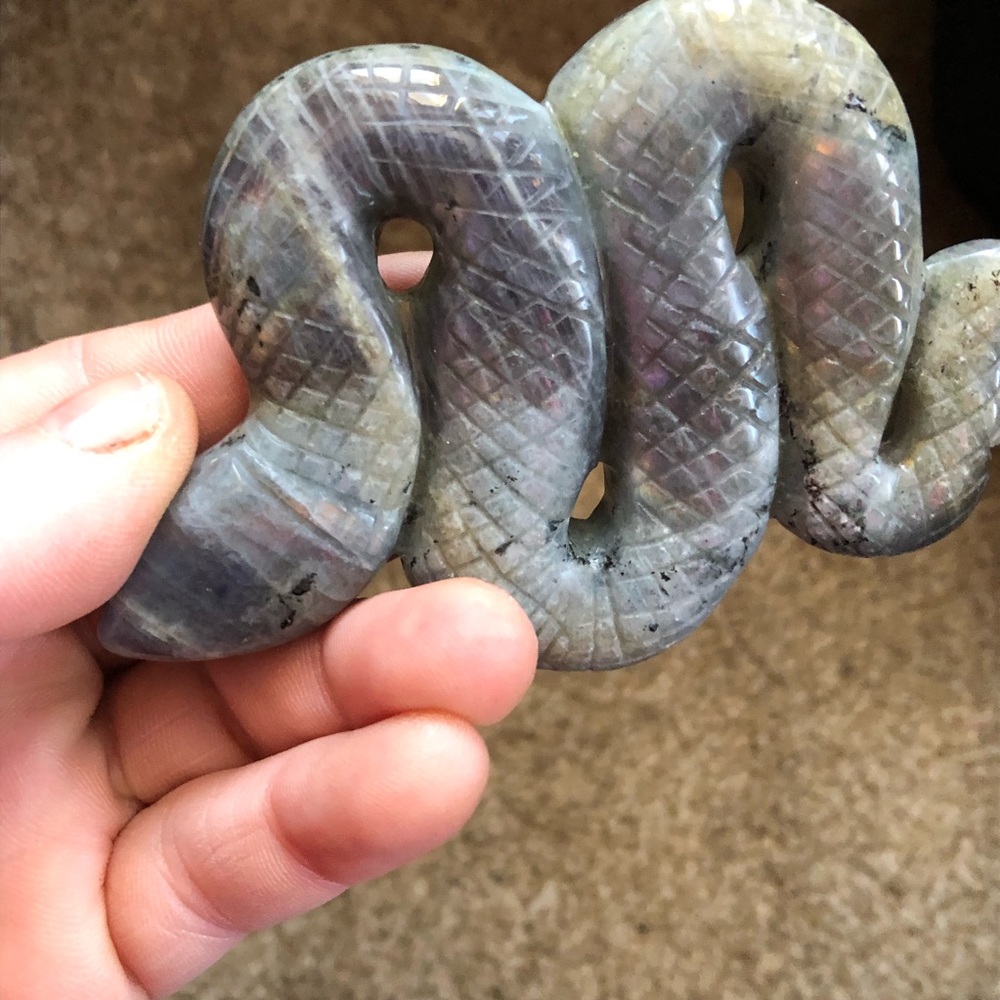 Labradorite Crystal Snake - Picture 12 of 15